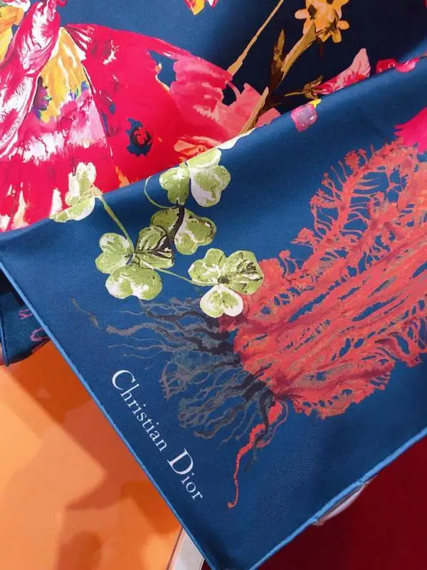 Dior silk scarf 90X90cm  E21 (12)
